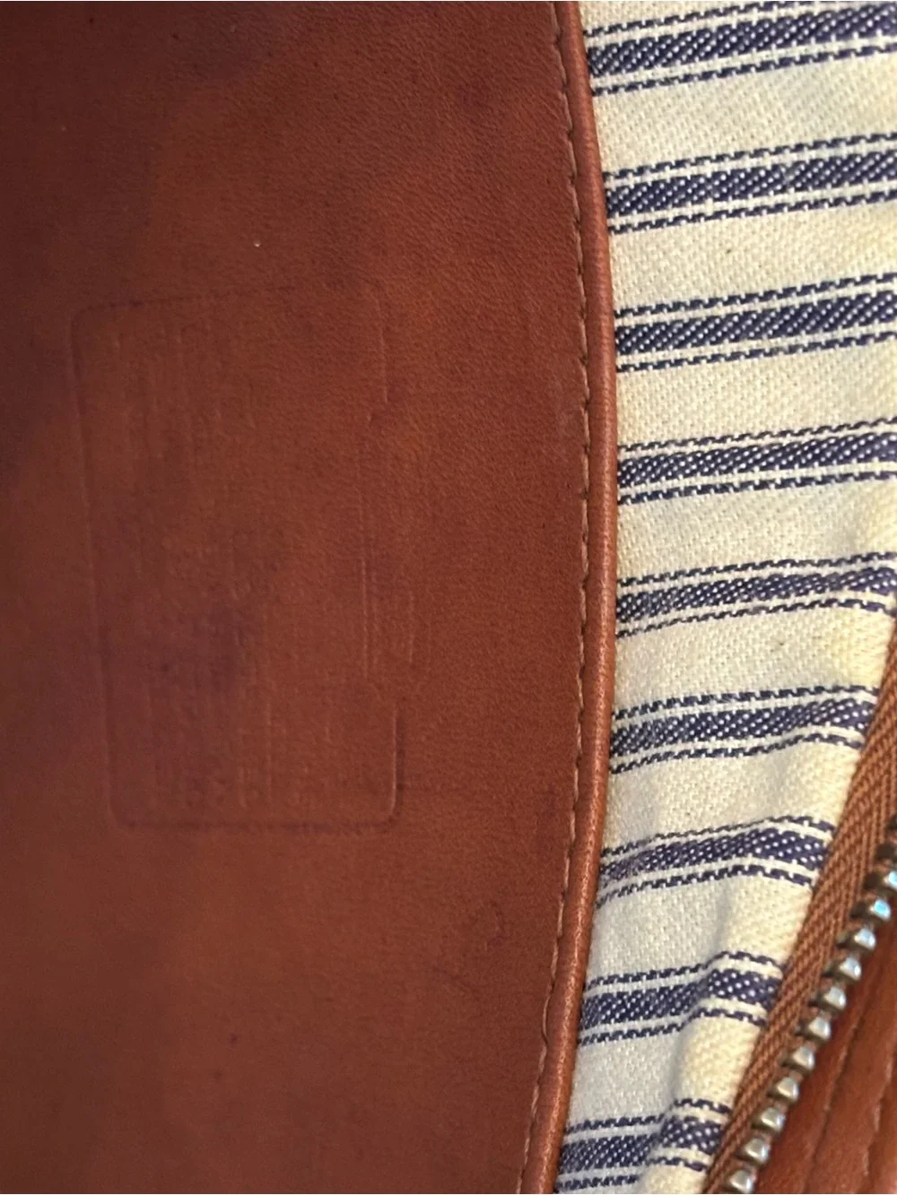 Coach British Tan Vintage 1990s cosmetic bag